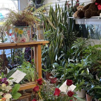 Joy Flower Shop - Cute little flower shop Joy - Florists Near Me - Carmichael, California