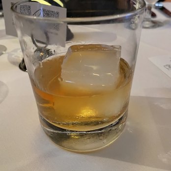 Peterson's - Willet Pot Still - Steakhouses Near Me - Fishers, Indiana