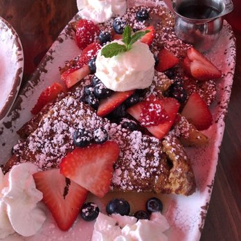 Red Maple - Lemon Ricotta Berry Bliss French Toast - Cafes Near Me - Los Angeles, California