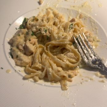 Voodoo Rooftop Lounge & Hookah - Chicken fettuccine alfredo - Cocktail Bars Near Me - Miami Beach, Florida Voodoo Rooftop Lounge & Hookah - Chicken fettuccine alfredo - Cocktail Bars Near Me - Miami Beach, Florida