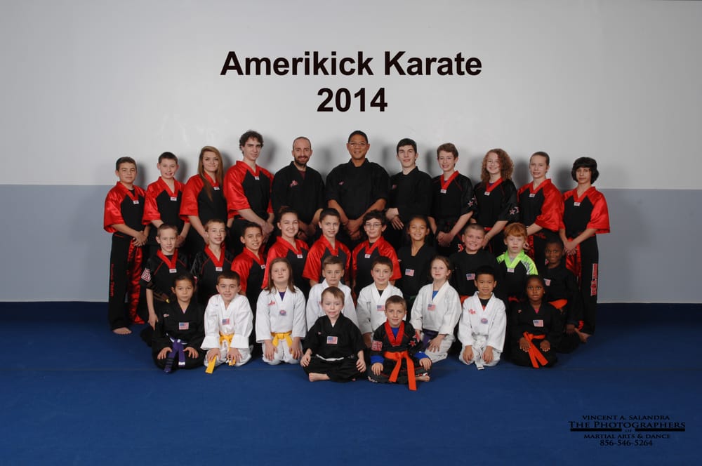 Amerikick Logo