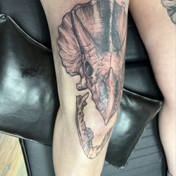 Full Moon Tattoo