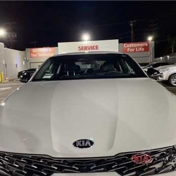 Van Nuys Kia - Car Dealers Near Me - Van Nuys, California