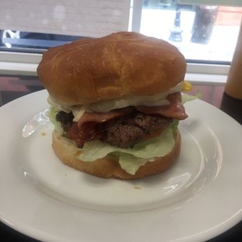 Theo's Cozy Corner - Theo's special burger - Breakfast & Brunch Near Me - Boston, Massachusetts
