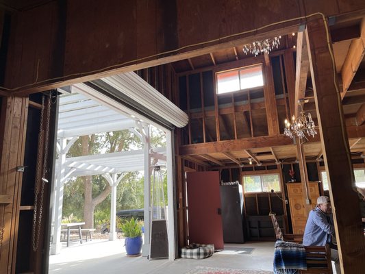 Willow Creek Wine Co. by null