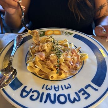 Lemonica - Wine Bars Near Me - Hollywood, Florida