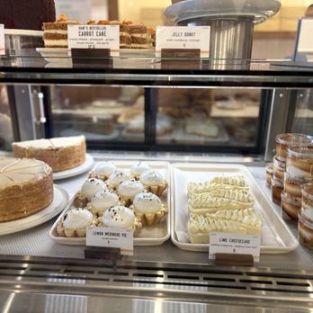 Hani's Bakery - Bakeries Near Me - New York, New York