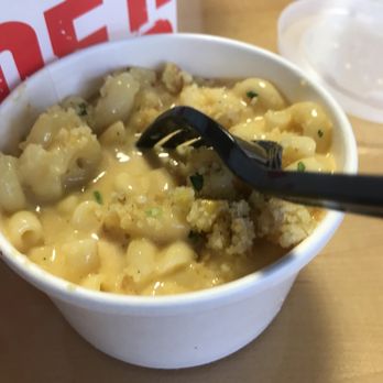 Monroe's Hot Chicken - Mac and cheese. - Chicken Shop Near Me - Phoenix, Arizona