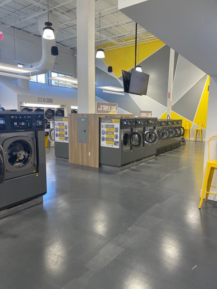 OZ LAUNDRY Updated October 2024 25 Photos 4060 Covington Hwy