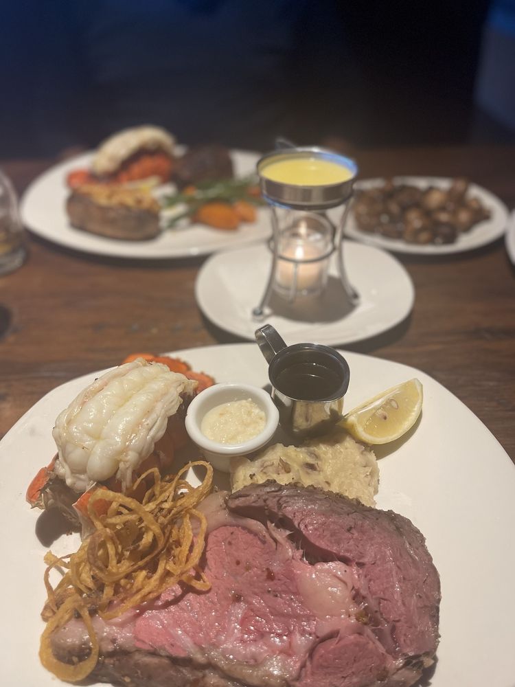 THE KEG STEAKHOUSE + BAR Updated June 2024 42 Photos & 51 Reviews