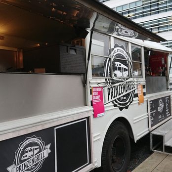 Prinzengrill - Rechts wird bestellt, links abgeholt - Fast Food Near Me - Dusseldorf, NW