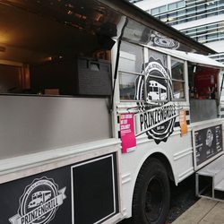 Prinzengrill - Rechts wird bestellt, links abgeholt