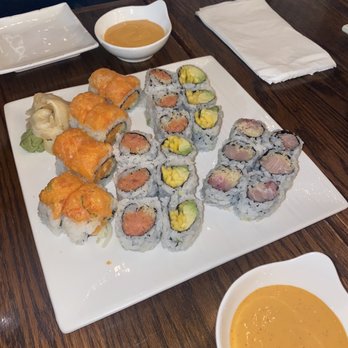 Soho Sushi - We ordered the Phoenix roll, spicy crunchy salmon, mango avocado, and crunchy yellow tail along with Sho Chiku Bai Ginjo Saki. - Japanese Near Me - New York, New York