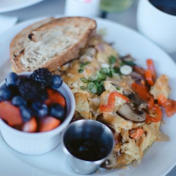Bloom - Garden Scramble - American Near Me - Santa Clara, California Bloom - Garden Scramble - American Near Me - Santa Clara, California