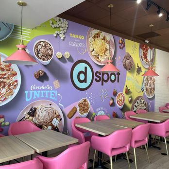 D Spot Desserts - the interior of a restaurant - Desserts Near Me - Burlington, Ontario