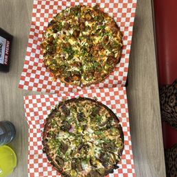 Spicy Beef Lamb Kabob Naan Pizza Spicy Beef Lamb Kabob Naan Pizza