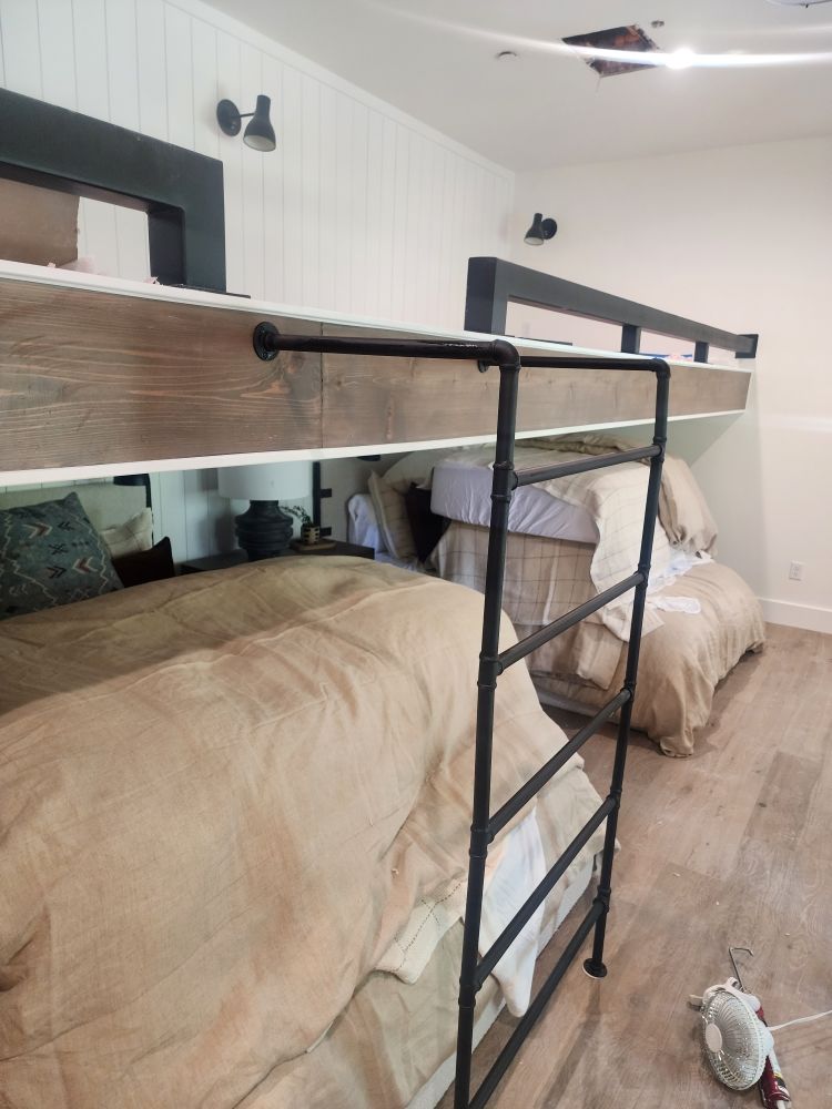 Slide of Daily Grind