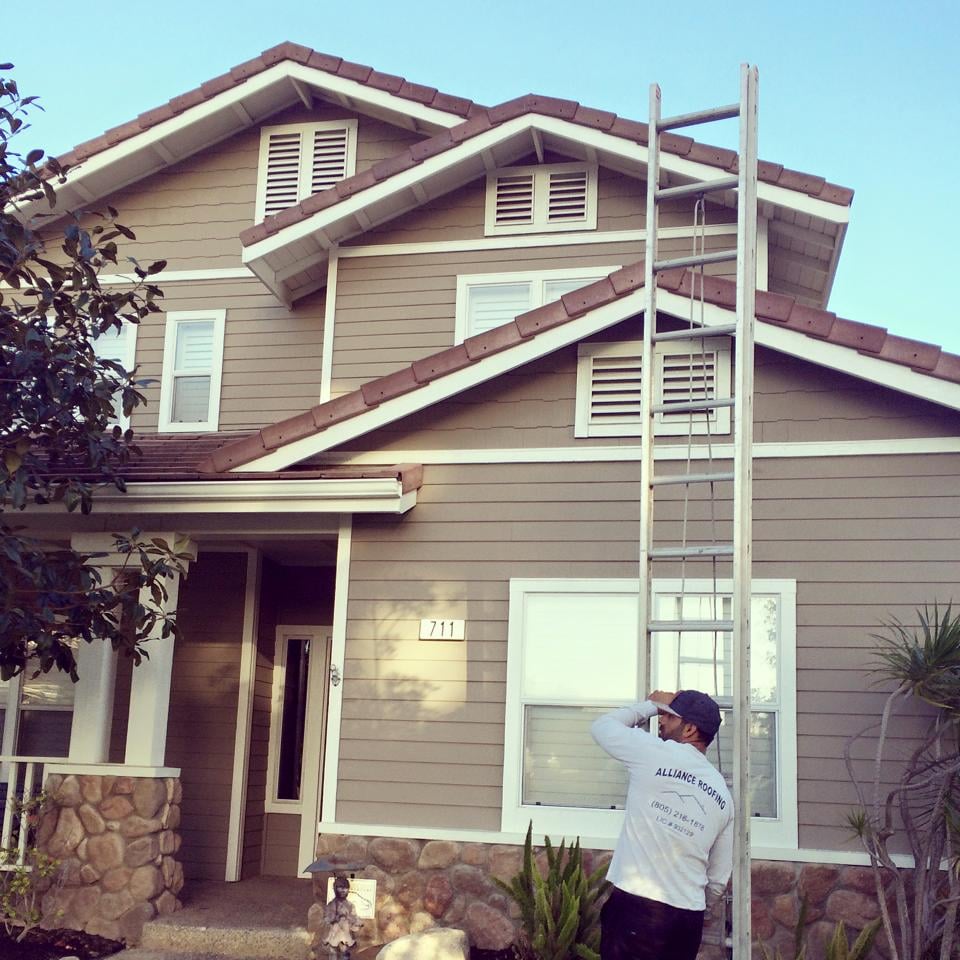 Slide of Alliance Roofing