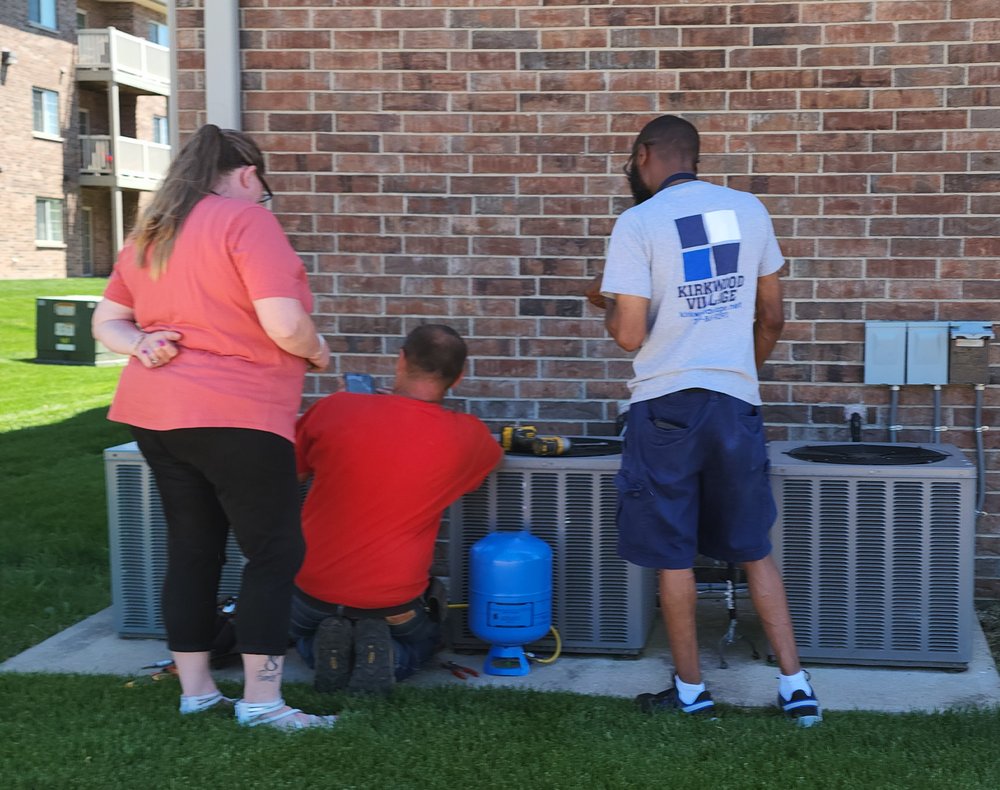 KIRKWOOD VILLAGE EAST Updated September 2024 20 Photos 610