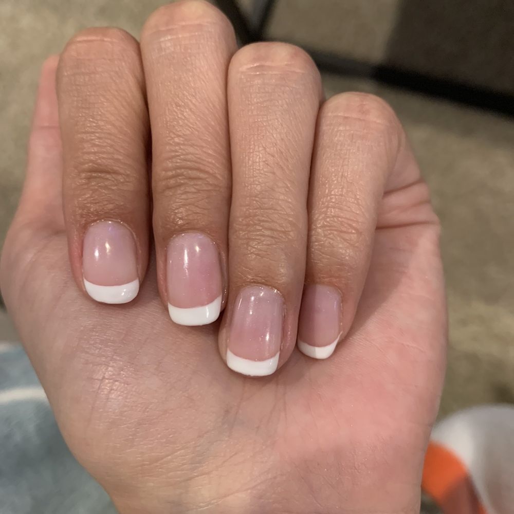 La Petite Belle Nail Spa - Uneven tips - Nail Salons Near Me - Bellevue, Washington La Petite Belle Nail Spa - Uneven tips - Nail Salons Near Me - Bellevue, Washington