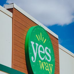 Exterior photo of Yesway - Neosho, Missouri Exterior photo of Yesway - Neosho, Missouri