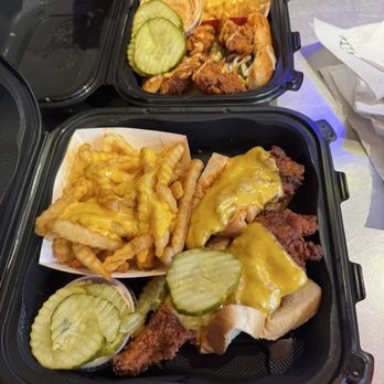 Dave's Hot Chicken - Chicken Dave's #1 2 Tenders w/ Fries and Daves Mini Sliders w/ Fries - Chicken Shop Near Me - San Diego, California Dave's Hot Chicken - Chicken Dave's #1 2 Tenders w/ Fries and Daves Mini Sliders w/ Fries - Chicken Shop Near Me - San Diego, California