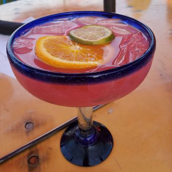 Bahama Breeze - Strawberry margarita - Bars Near Me - Woodbridge, New Jersey Bahama Breeze - Strawberry margarita - Bars Near Me - Woodbridge, New Jersey