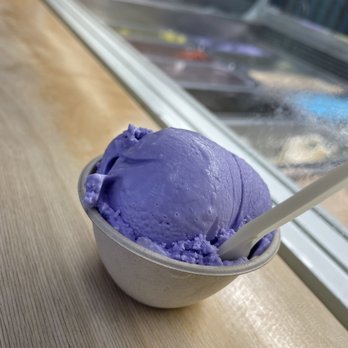 Dasher & Crank - Ube Non-Dairy Dessert - Ice Cream & Frozen Yogurt Near Me - Miami, Florida Dasher & Crank - Ube Non-Dairy Dessert - Ice Cream & Frozen Yogurt Near Me - Miami, Florida