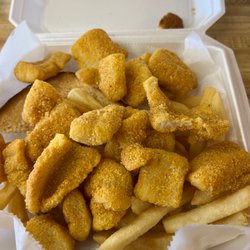Catfish Basket - I asked for the chicken nugget kids meal and they gave me fish with cold fries