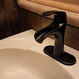 New faucets and drain plug fitted perfectly