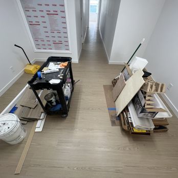 CDMX - Vinyl floor installation - Handyman Near Me CDMX - Vinyl floor installation - Handyman Near Me