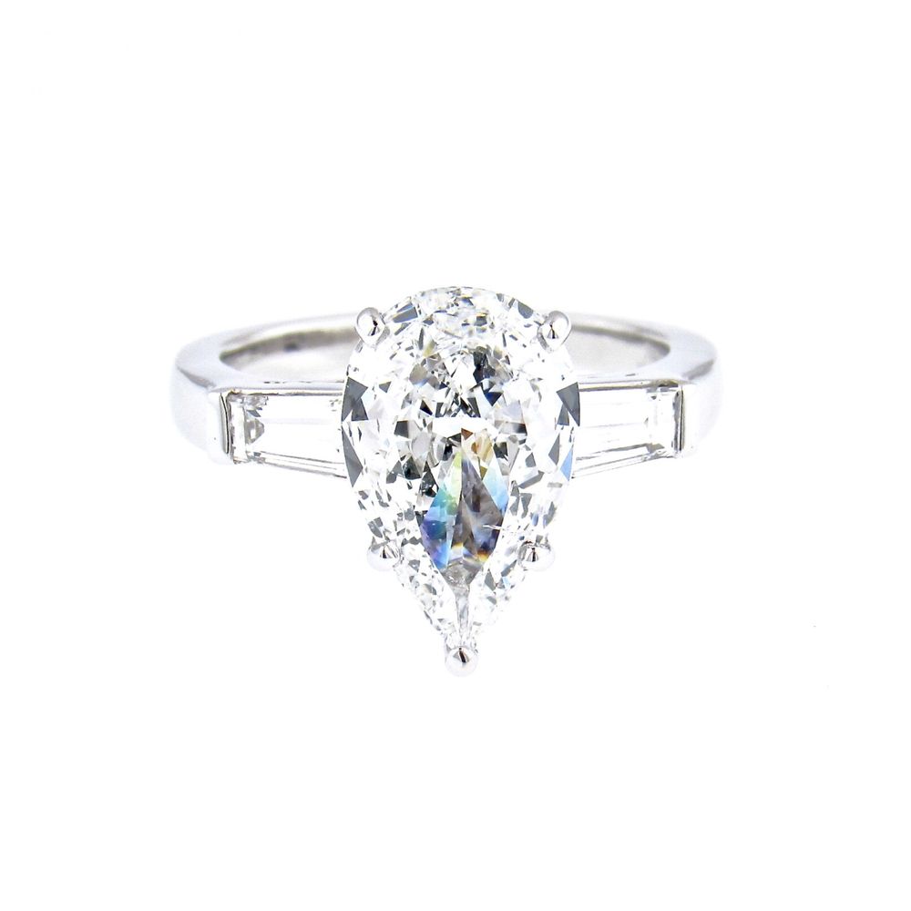 MATHEW JEWELERS Updated August 2024 173 Photos 122 N Main St