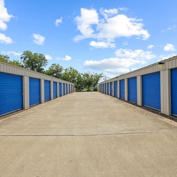 Small Town Storage - Exterior Units - Self Storage Near Me - Victoria, Texas Small Town Storage - Exterior Units - Self Storage Near Me - Victoria, Texas