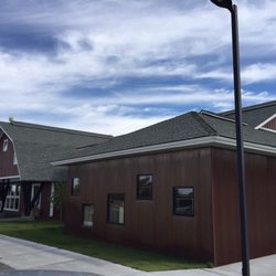 Snake River Animal Shelter - The outside of the shelter