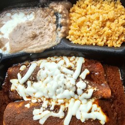 Chicken enchiladas Chicken enchiladas