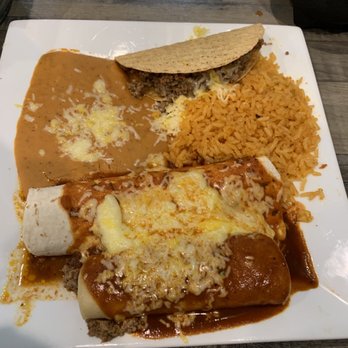 José Tequilas - Mixed combo plate - New American Near Me - Virginia Beach, Virginia
