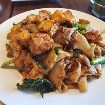 Thai Ghang Waan - Pad Se Eew made with Tofu is/was super delicious. This place has made me miss living in the DMV area. - Thai Near Me - Springfield, Virginia Thai Ghang Waan - Pad Se Eew made with Tofu is/was super delicious. This place has made me miss living in the DMV area. - Thai Near Me - Springfield, Virginia