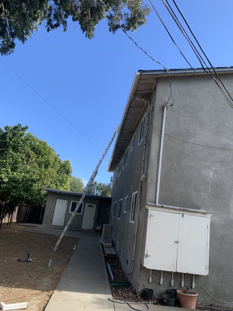 Slide of SD Gutters and Roofing