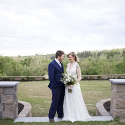 The Hideaway at Crooked Creek - The Hideaway at Crooked Creek Venue: Overlooking the Lawn