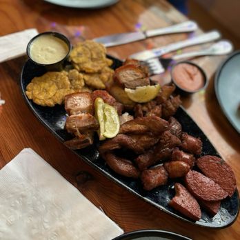 Perico Ripiao Latin Food - PICALONGA - Dominican Near Me - Kissimmee, Florida Perico Ripiao Latin Food - PICALONGA - Dominican Near Me - Kissimmee, Florida
