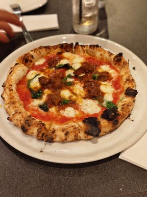 Savoy Tomato & Cheese by null