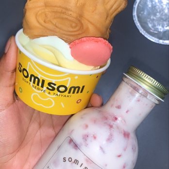 Somisomi - honeydew mango flavor & strawberry milk - Ice Cream & Frozen Yogurt Near Me - Katy, Texas Somisomi - honeydew mango flavor & strawberry milk - Ice Cream & Frozen Yogurt Near Me - Katy, Texas