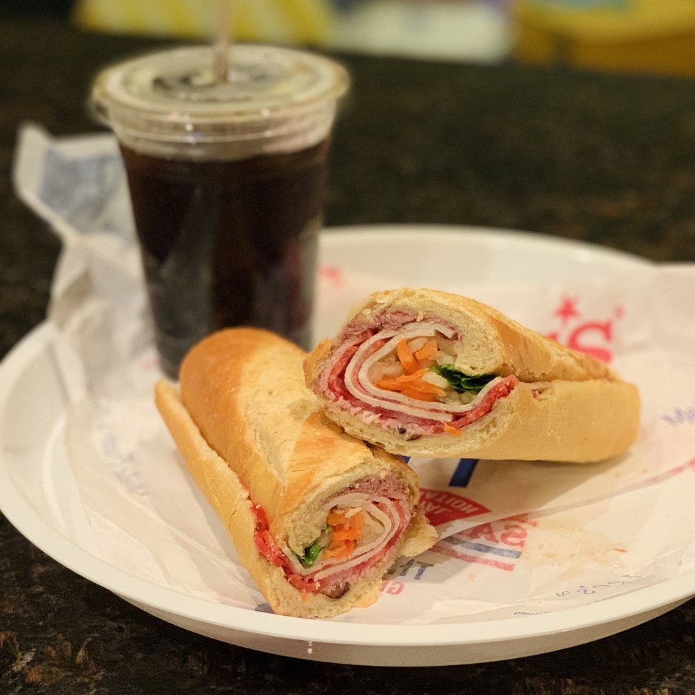 LEE’S SANDWICHES Updated July 2024 363 Photos & 481 Reviews 211 E