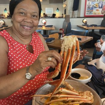 Poseidon - Snow crabs. Yummmm - Seafood Near Me - Hilton Head Island, South Carolina