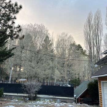 Grey Squirrel Resort & Vacation Rental Homes - Parking space - Big Bear Lake, CA