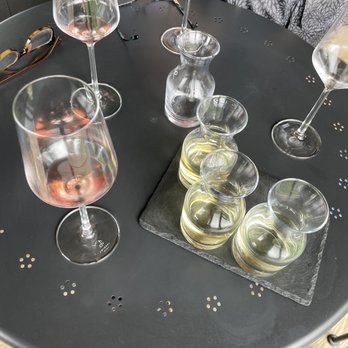 Standing Stone - The flight for this stop - Wineries Near Me - Hector, New York