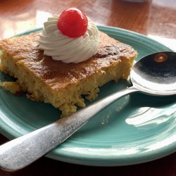 San Luis - A nice sweet cornbread dessert that was given as a Mother's Day treat to my bride. Nice touch!