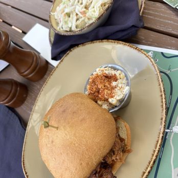 Frontier Tavern - Pulled Pork with coleslaw - New American Near Me - Bedford, Pennsylvania