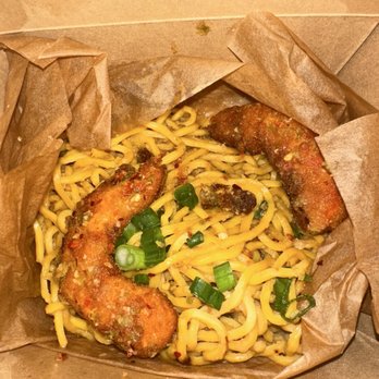 Saigon Vegan Bistro - Shrimp Garlic Noodles - Vegan Near Me Saigon Vegan Bistro - Shrimp Garlic Noodles - Vegan Near Me