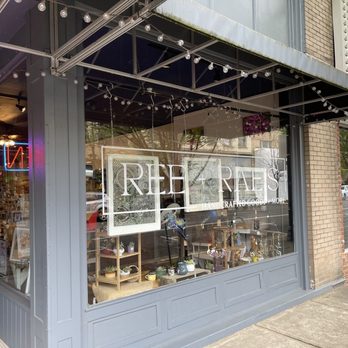 Ree + Rae's - Flowers & Gifts Near Me - Albany, Oregon